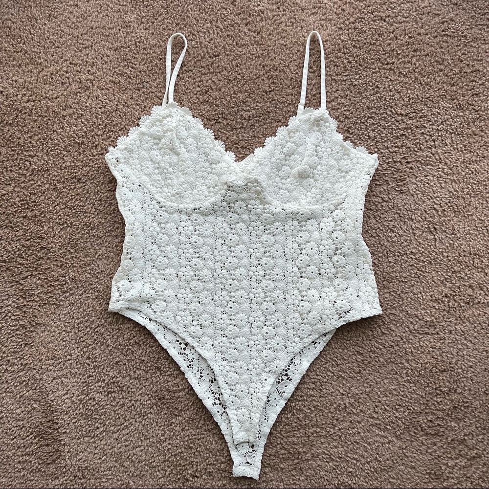 H&M Cream Crochet Lace Body Suit